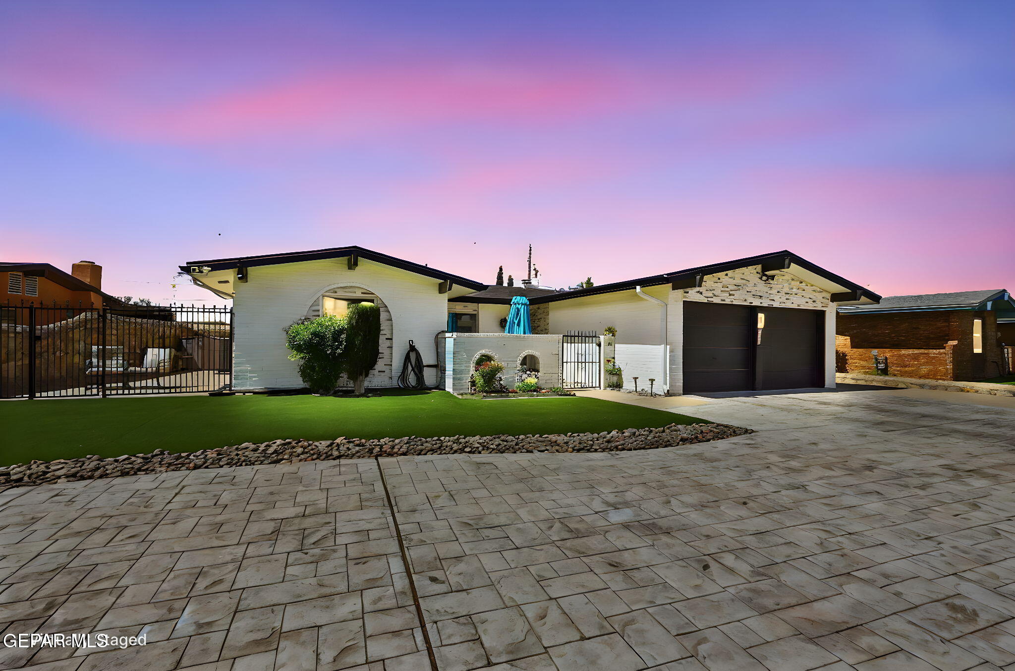 309 Rio Verde Drive El Paso, TX 79912 - Photo 33 of 34 33-web-or-mls-IMG_0309 day to dusk