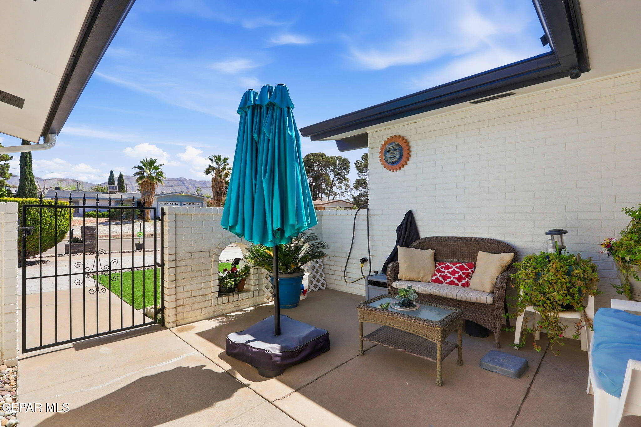 309 Rio Verde Drive El Paso, TX 79912 - Photo 4 of 34 4-web-or-mls-IMG_0323