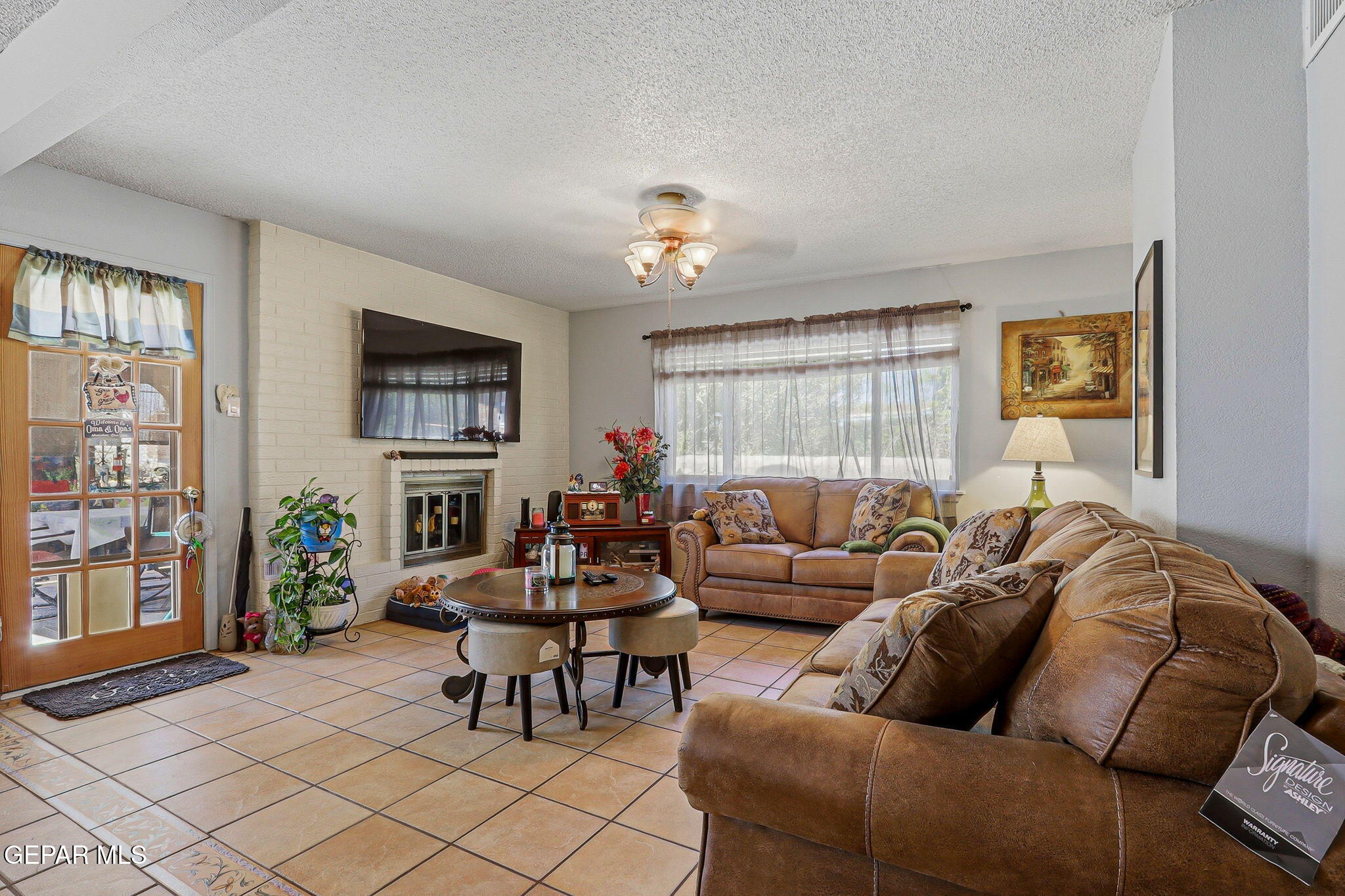 309 Rio Verde Drive El Paso, TX 79912 - Photo 7 of 34 7-web-or-mls-IMG_0491