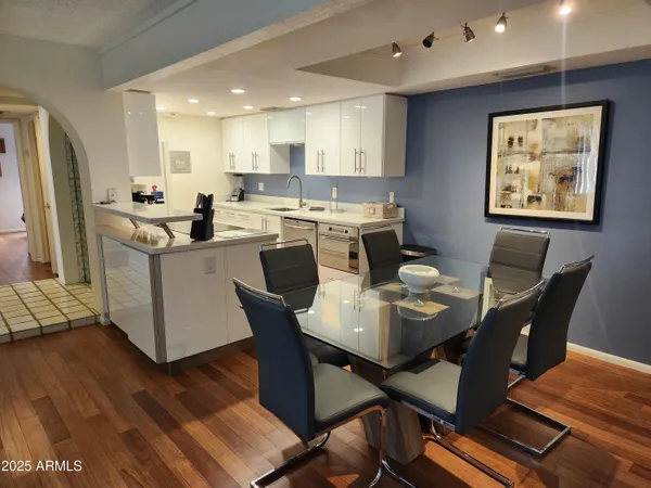 $2,700 | 7557 North Dreamy Draw Drive, Unit 184, Phoenix, AZ 85020