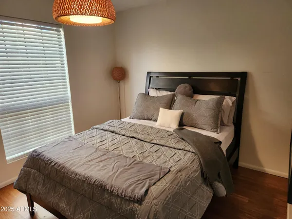 $2,700 | 7557 North Dreamy Draw Drive, Unit 184, Phoenix, AZ 85020