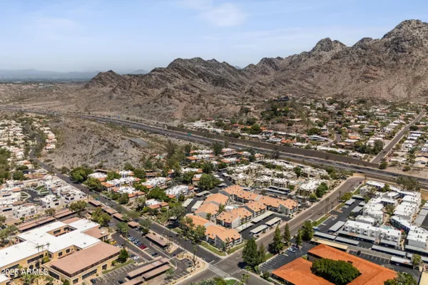 $2,700 | 7557 North Dreamy Draw Drive, Unit 184, Phoenix, AZ 85020