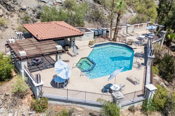 $2,700 | 7557 North Dreamy Draw Drive, Unit 184, Phoenix, AZ 85020