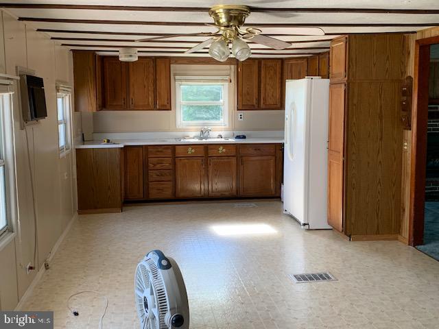 8426 Neck Road Williamsport, MD 21795 - Photo 13 of 21 Gallery Image 13