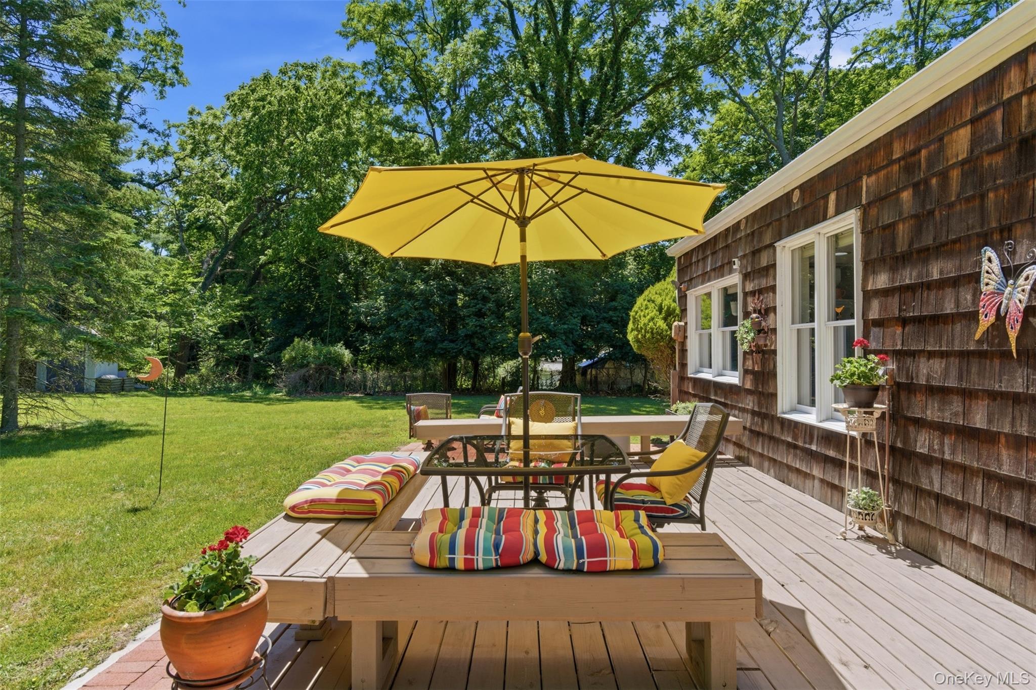 4 Landing Meadow Road Smithtown, NY 11787 - Photo 6 of 19