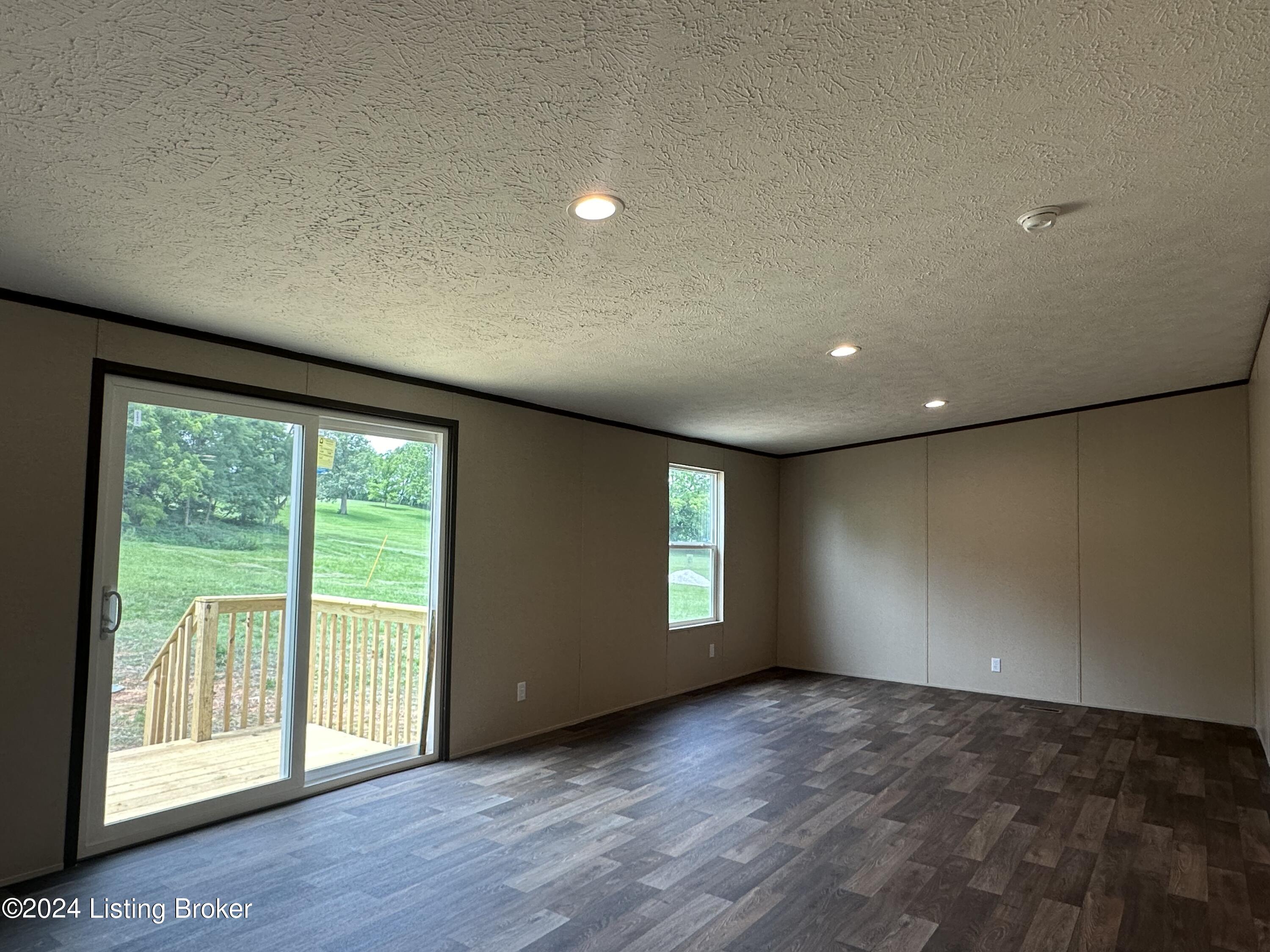 225 Sirocco Road Brandenburg, KY 40108 - Photo 19 of 39 IMG_5524