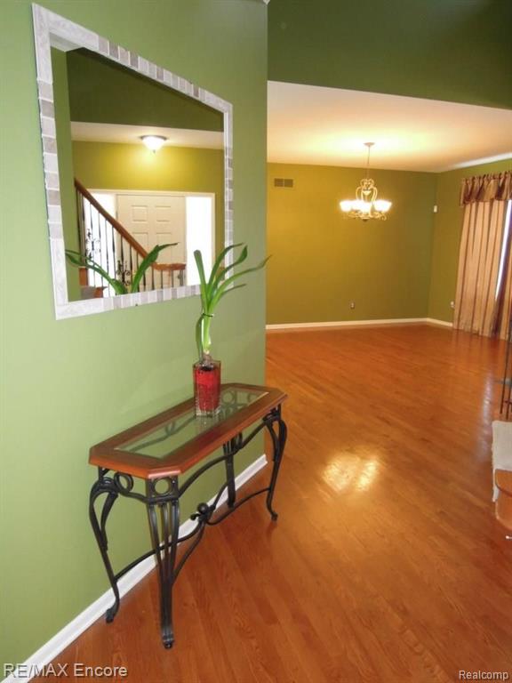 3822 Windingbrook Circle, Unit 8 Rochester Hills, MI 48309 - Photo 42 of 64