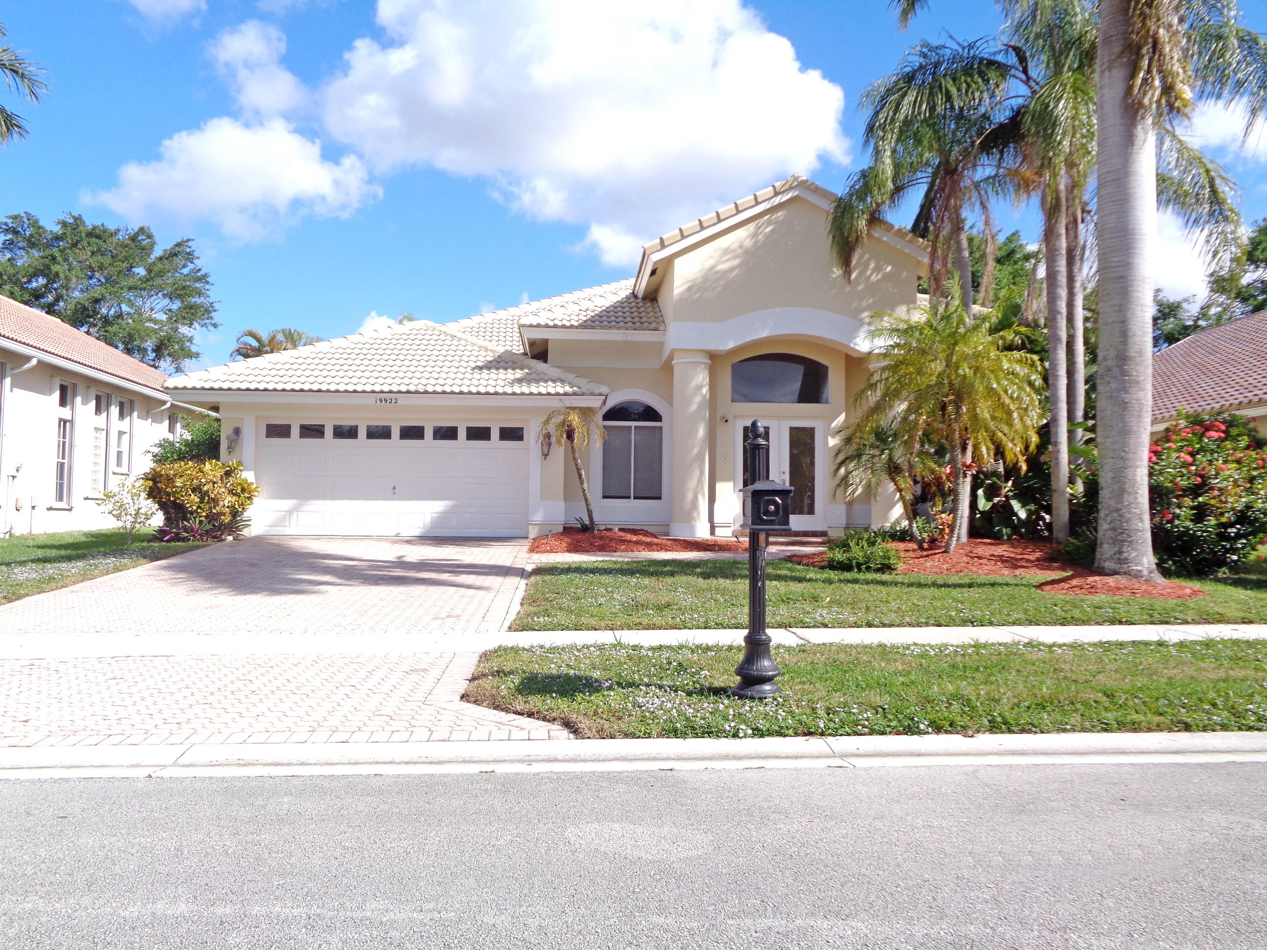 19922 Dinner Key Drive Boca Raton, FL 33498 - Photo 1 of 32 DSC00656