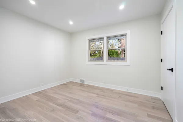 $875,000 | 1087 Andean Place, Highland Park, IL 60035