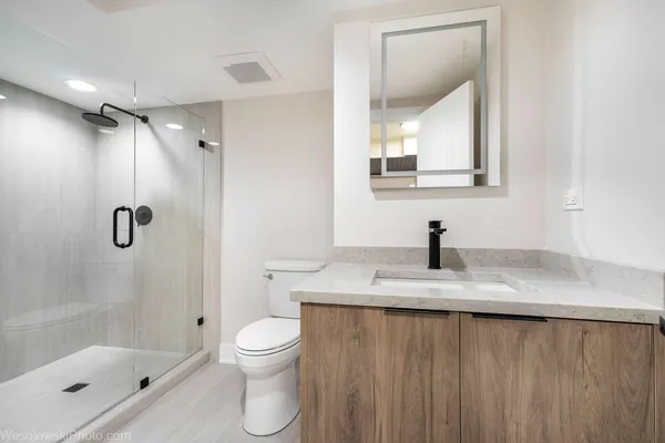 $875,000 | 1087 Andean Place, Highland Park, IL 60035