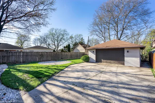 $875,000 | 1087 Andean Place, Highland Park, IL 60035