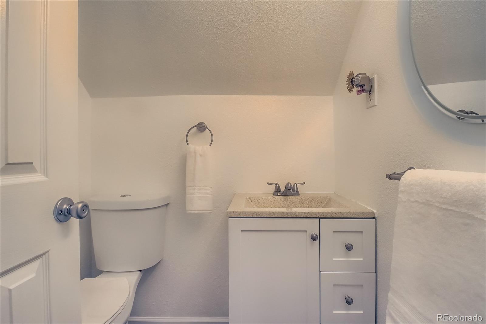 8227 Conifer Road Denver, CO 80221 - Photo 20 of 40 Gallery Image 20