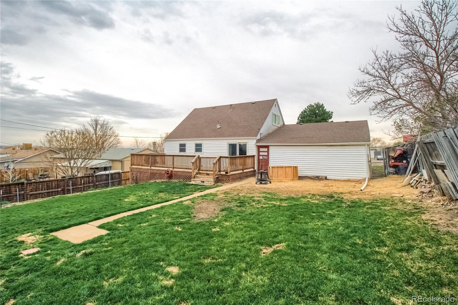 8227 Conifer Road Denver, CO 80221 - Photo 37 of 40 Gallery Image 37