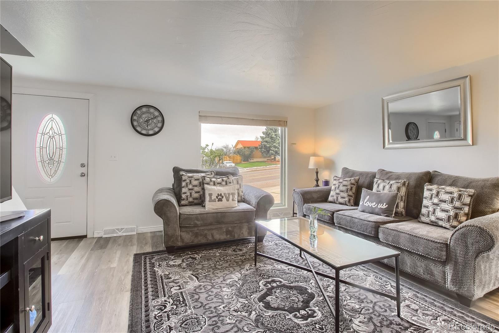 8227 Conifer Road Denver, CO 80221 - Photo 5 of 40 Gallery Image 5