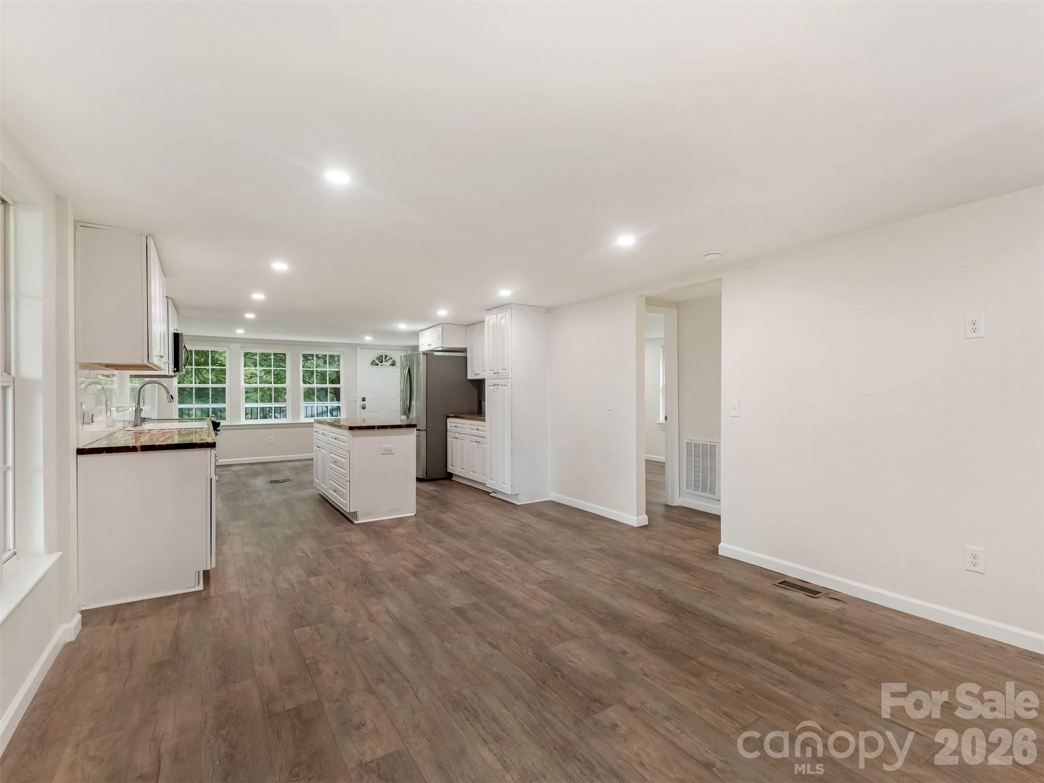 1016 Underwood Road Matthews, NC 28104 - Photo 5 of 48