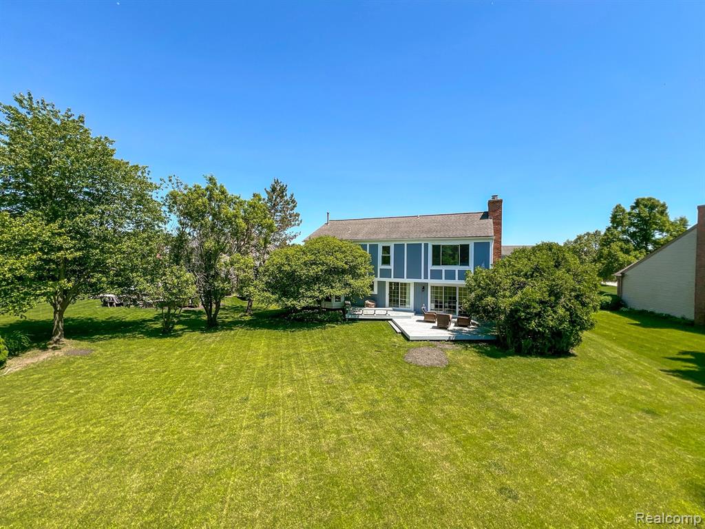 2372 Millbrook Court Rochester Hills, MI 48306 - Photo 32 of 34