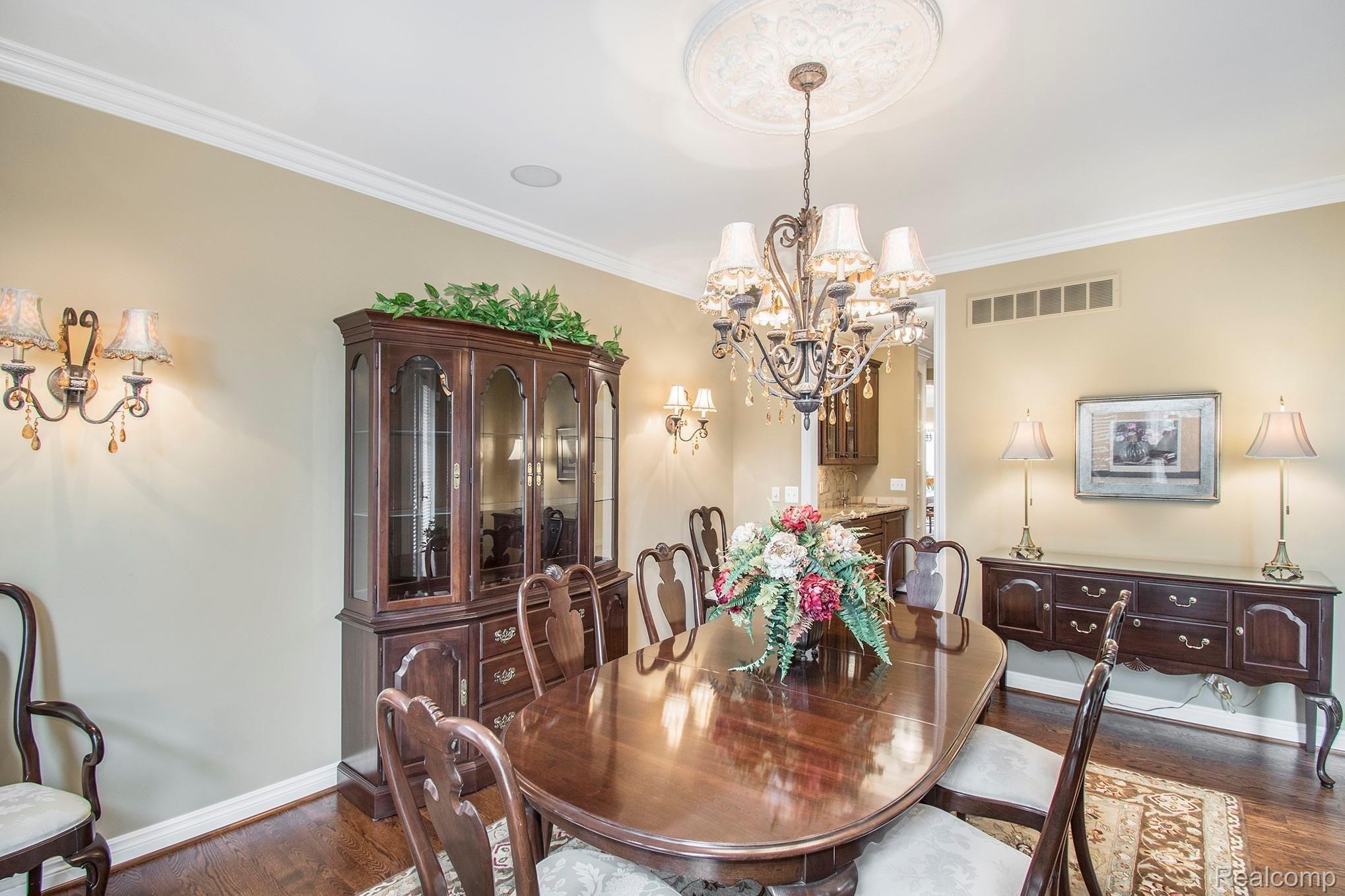 769 Quarry Drive Rochester, MI 48306 - Photo 13 of 45 13.jpg