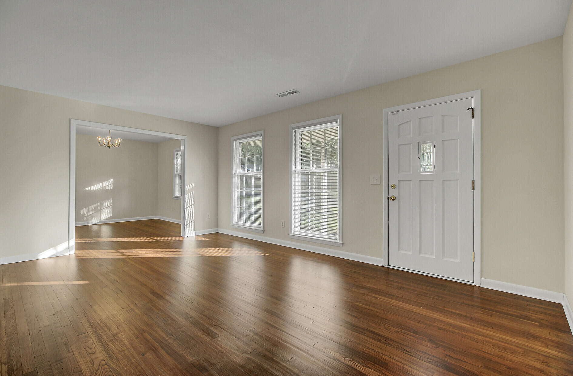 6024 Rembert Drive Hanahan, SC 29410 - Photo 7 of 34 07_7_mls