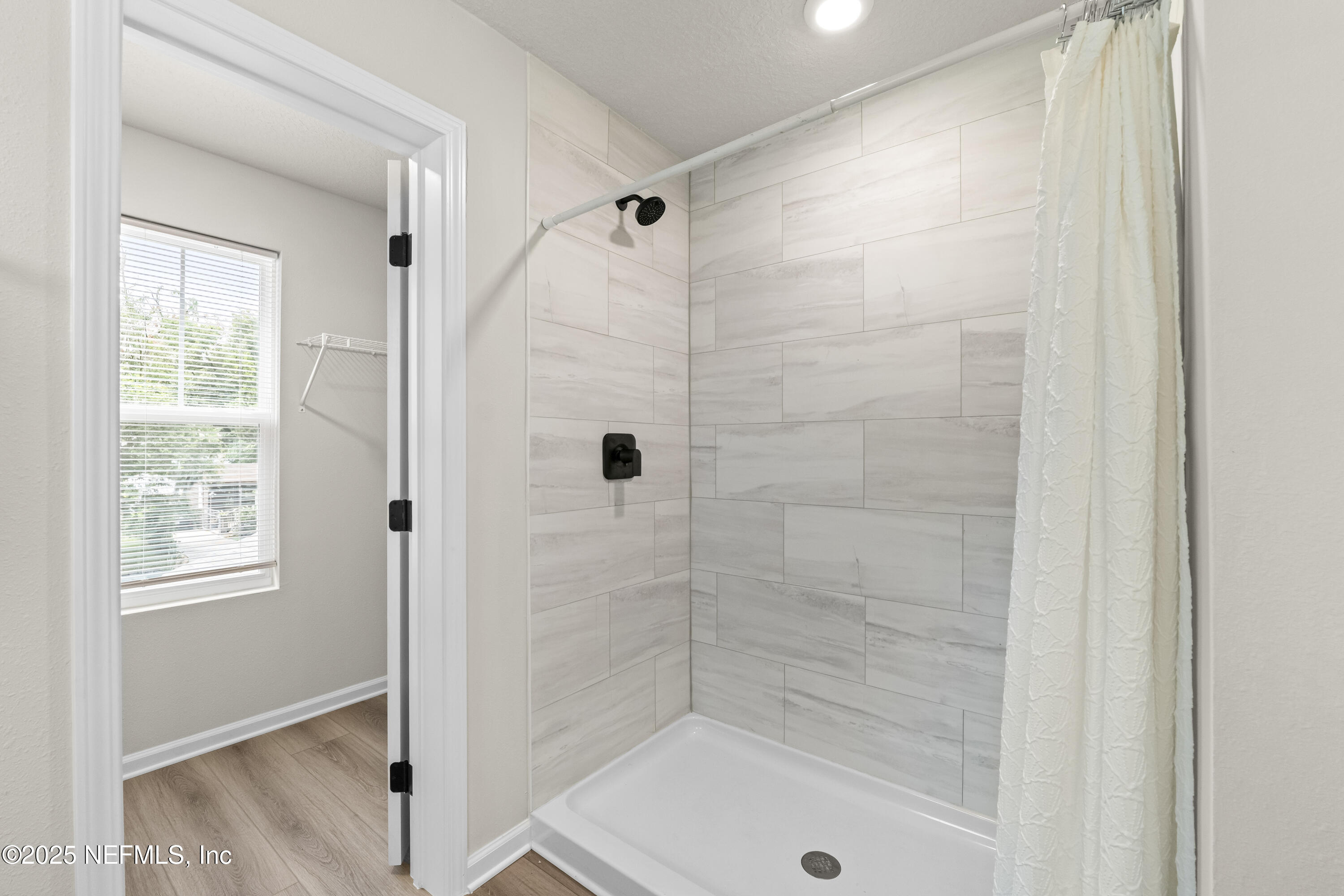 5133 Cruz Road Jacksonville, FL 32207 - Photo 27 of 31 P1273392.jpg-FULL