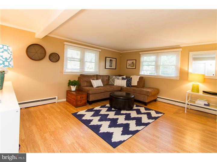 498 Northbrook Road West Chester, PA 19382 - Photo 10 of 25 Family Room