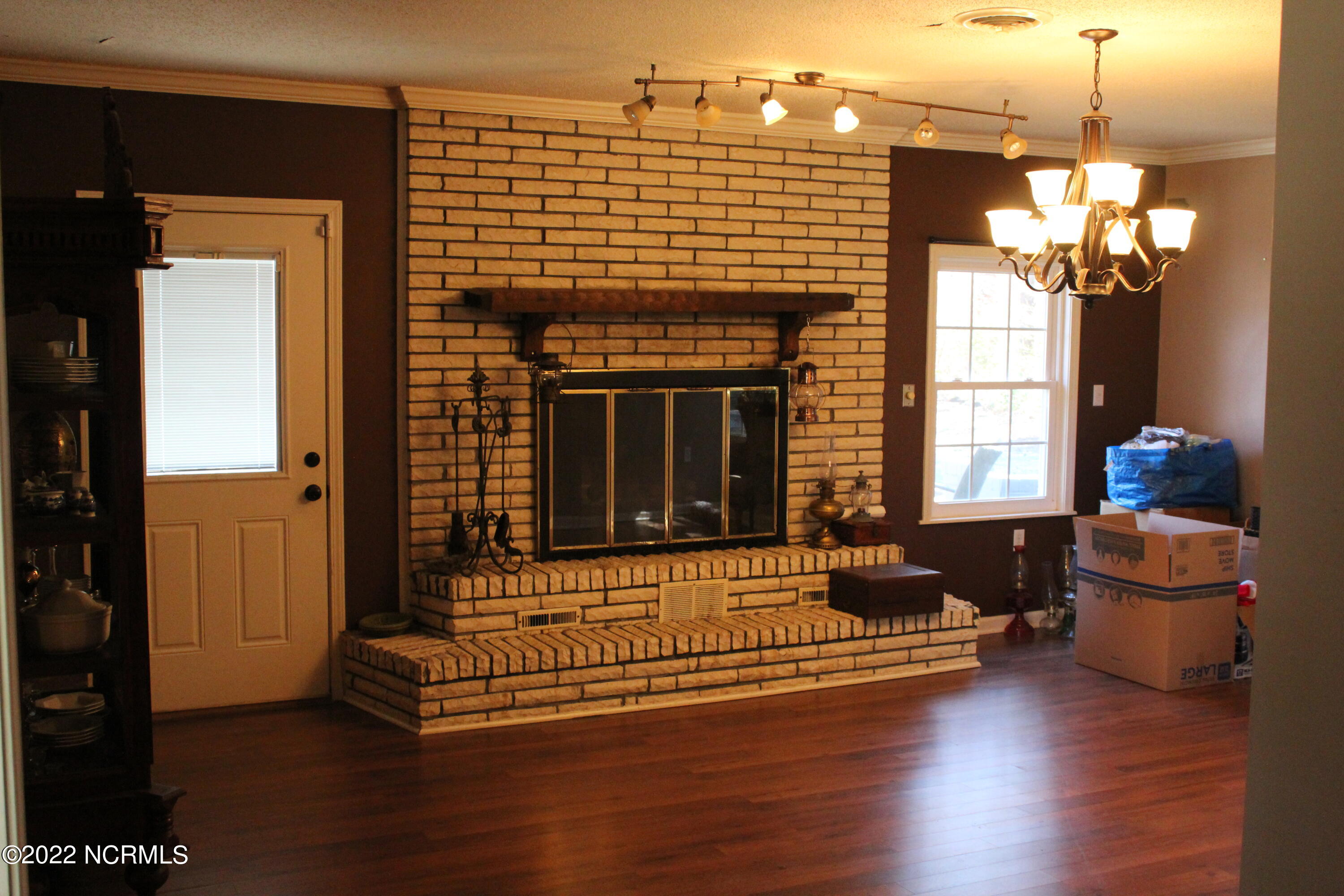 1098 Lake Road Newport, NC 28570 - Photo 20 of 52 Formal Dining Room View 3