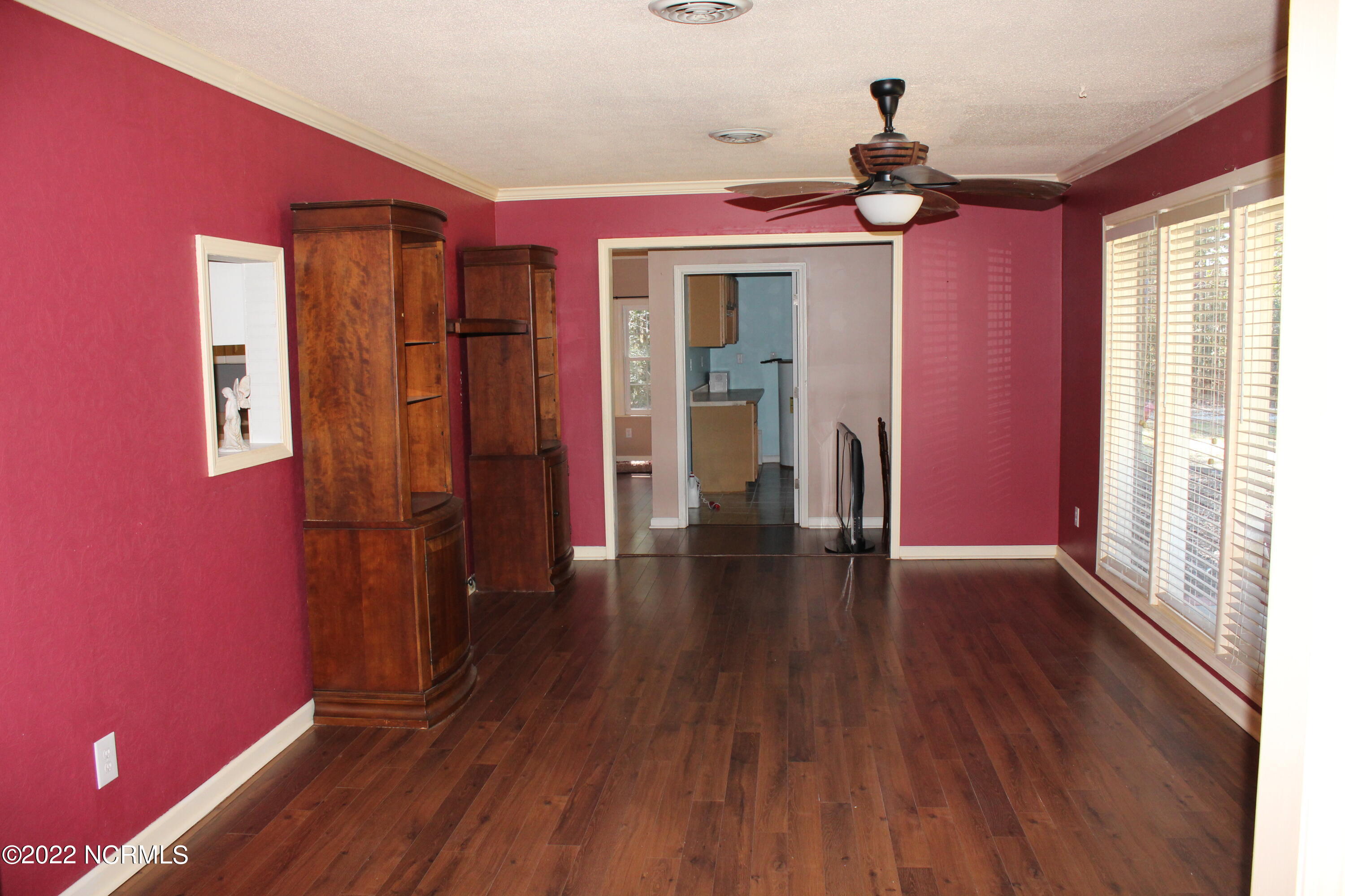 1098 Lake Road Newport, NC 28570 - Photo 10 of 52 Formal Living Room View 1