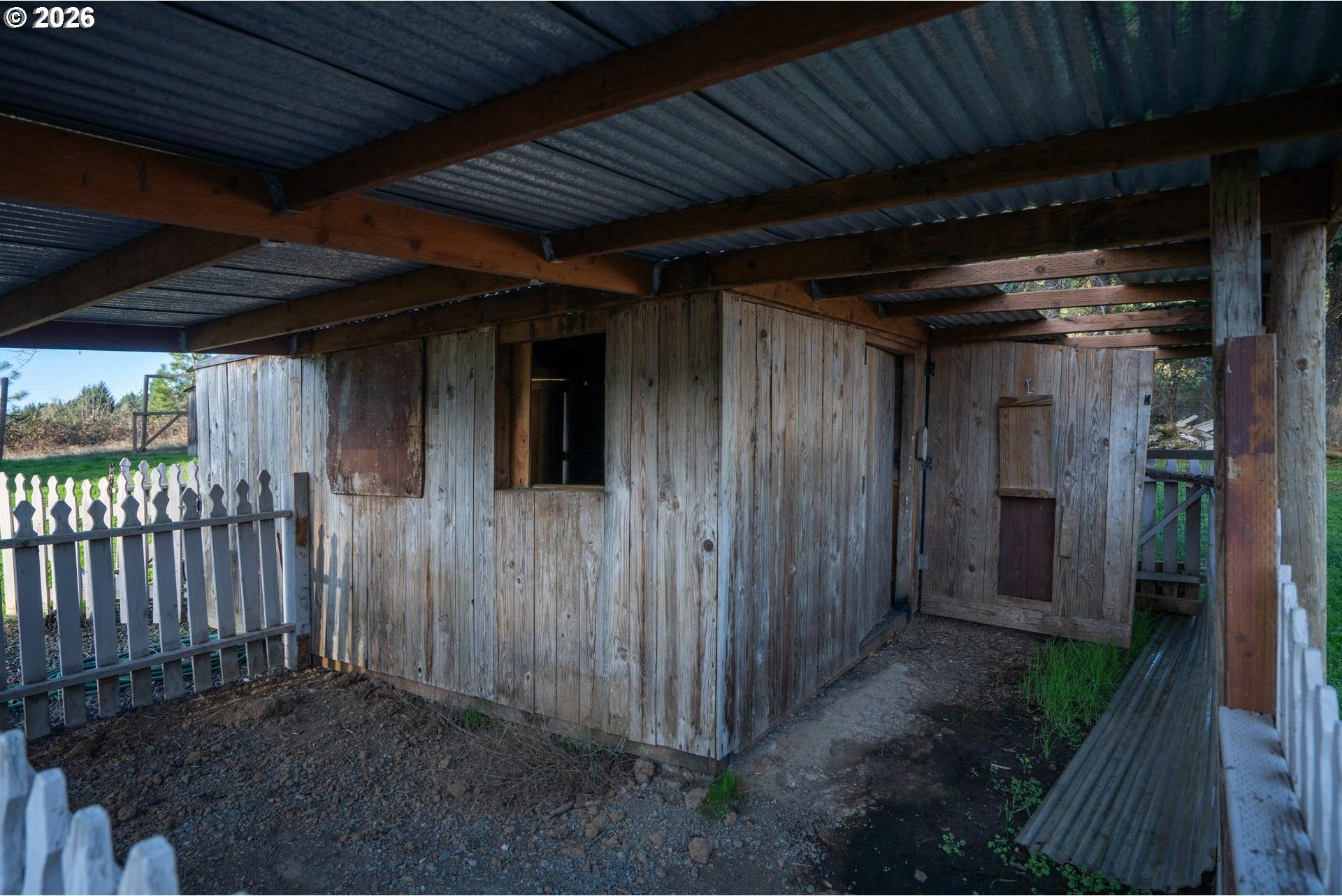 253 Binder Section Road Elkton, OR 97436 - Photo 36 of 44 Gallery Image 36
