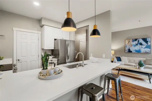 $315,000 | 15150 140th Way Southeast, Unit S203, Renton, WA 98058