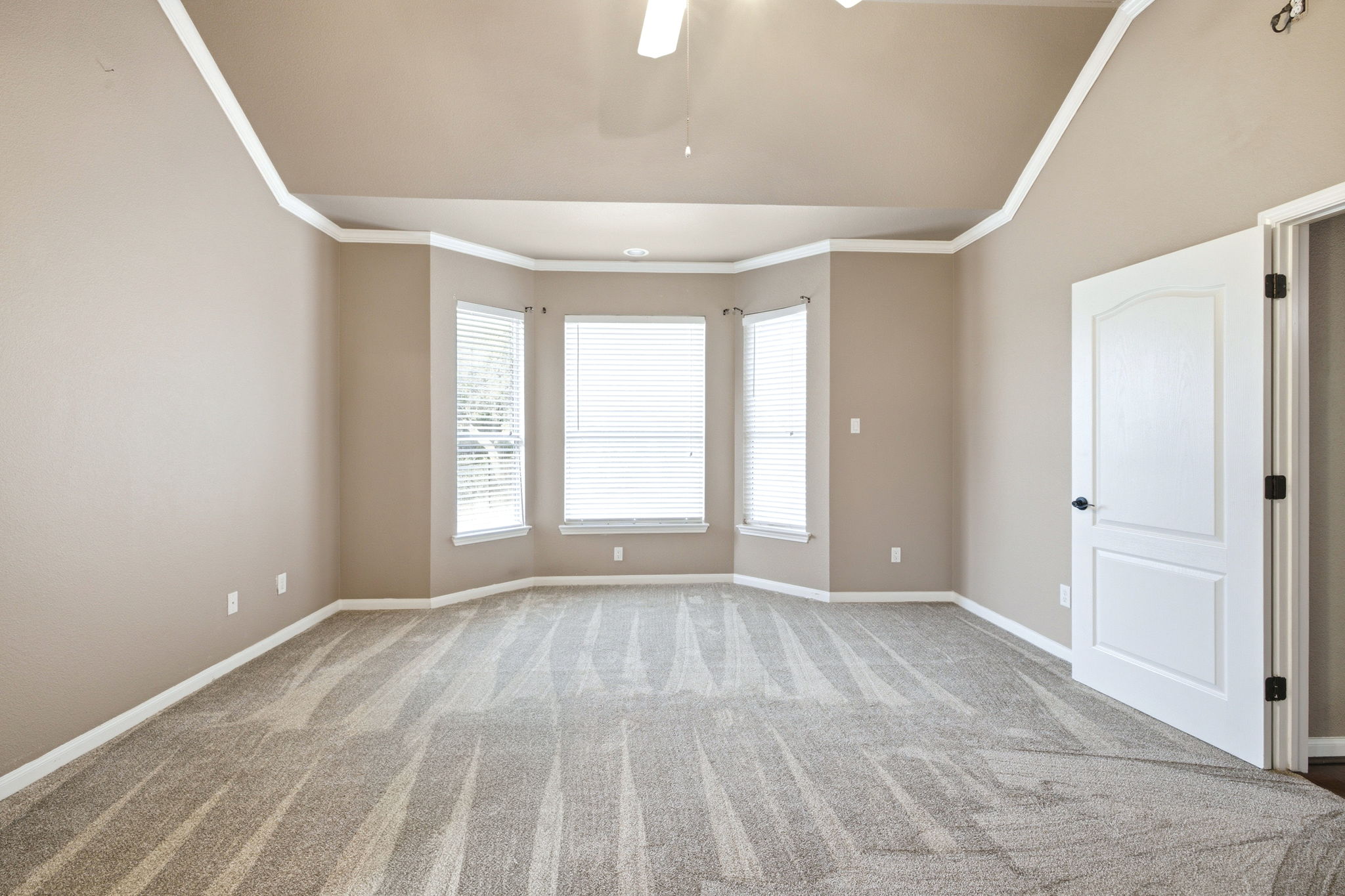271 Rollin N Ranch Road Blanco, TX 78606 - Photo 20 of 40 Gallery Image 20