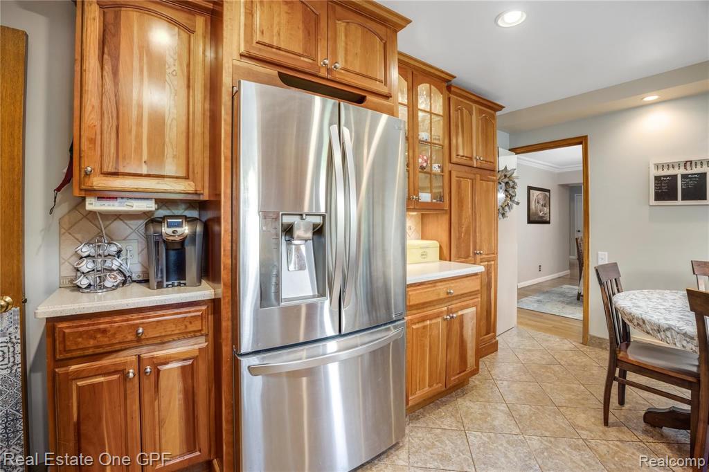 1499 North Renaud Road Grosse Pointe Woods, MI 48236 - Photo 11 of 35