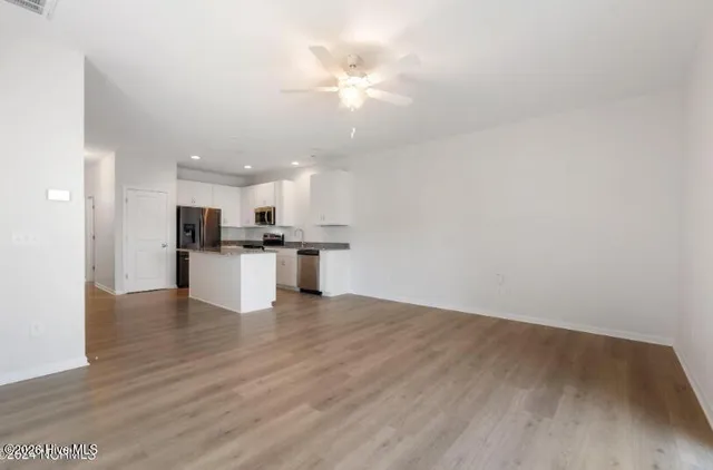 $1,995 | 8372 Paramount Point, Leland, NC 28479