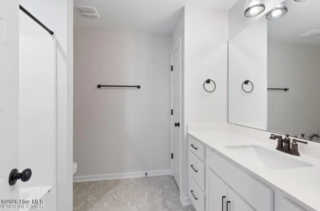 $1,995 | 8372 Paramount Point, Leland, NC 28479