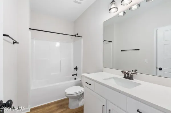 $1,995 | 8372 Paramount Point, Leland, NC 28479