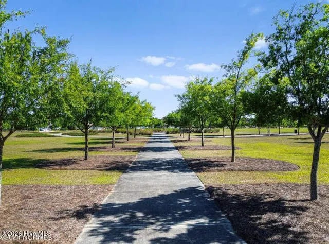 $1,995 | 8372 Paramount Point, Leland, NC 28479