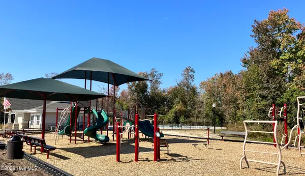 $1,995 | 8372 Paramount Point, Leland, NC 28479