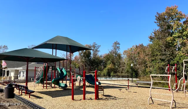 $1,995 | 8372 Paramount Point, Leland, NC 28479