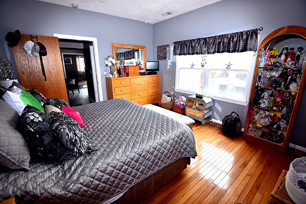 162 Willow Road, Unit 9 Nahant, MA 01908 - Photo 11 of 15 Gallery Image 11