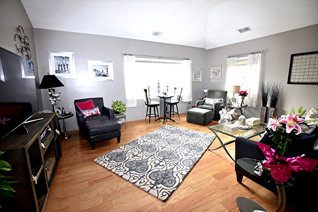 162 Willow Road, Unit 9 Nahant, MA 01908 - Photo 12 of 15 Gallery Image 12