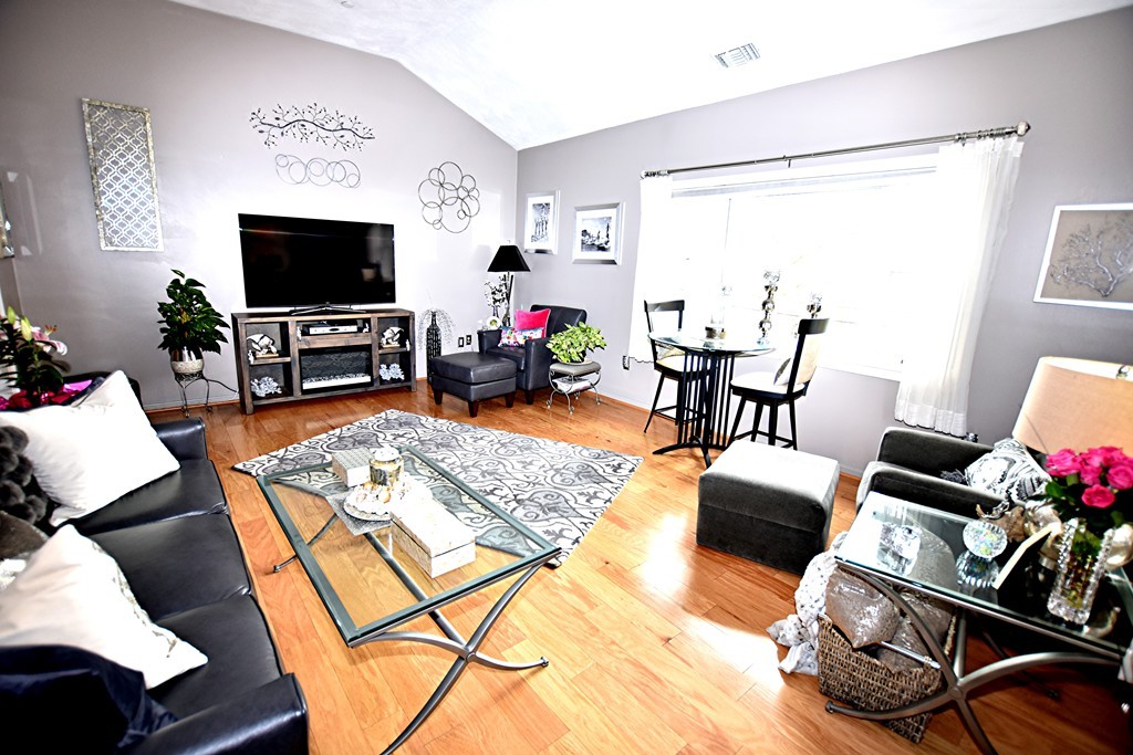 162 Willow Road, Unit 9 Nahant, MA 01908 - Photo 13 of 15 Gallery Image 13