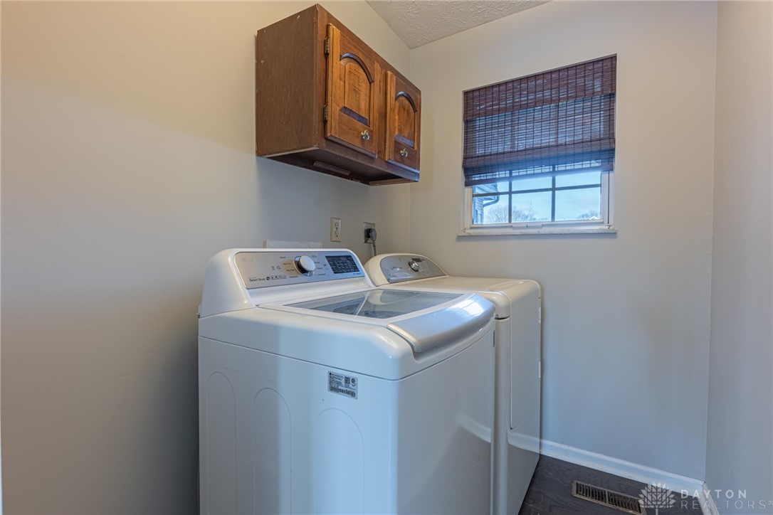 10050 Atchison Road Dayton, OH 45458 - Photo 17 of 42 Gallery Image 17