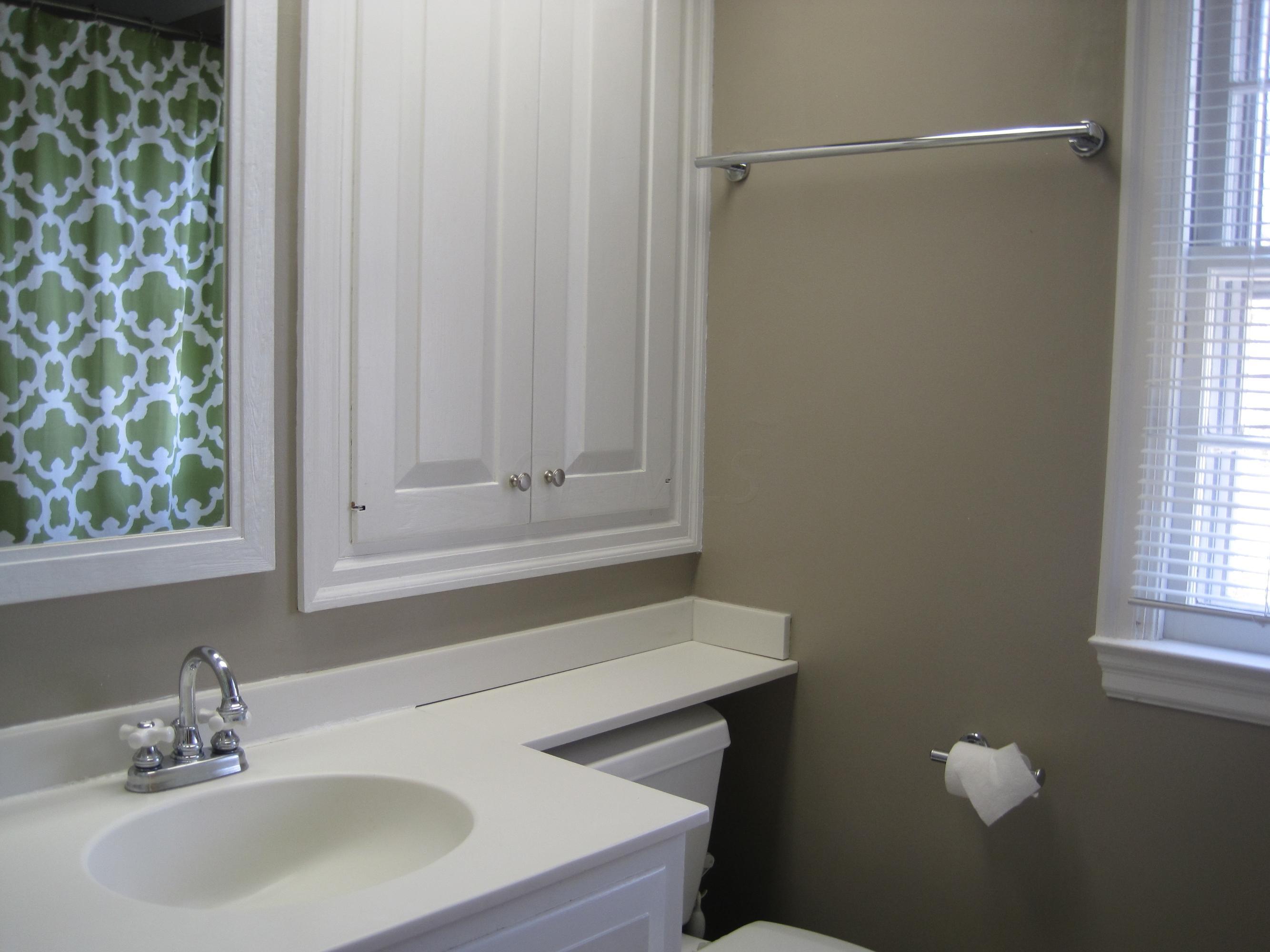 3001 Mountview Road Columbus, OH 43221 - Photo 26 of 33