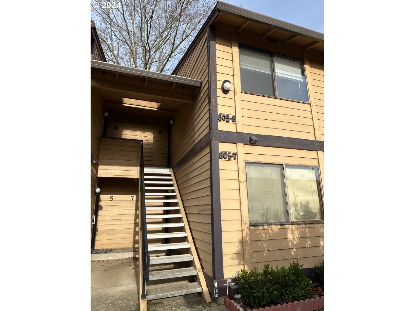 605 Southeast 121st Ave Unit 8