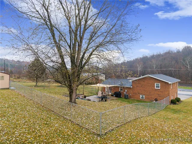 $299,000 | 6075 Highway 335, New Salisbury, IN 47161