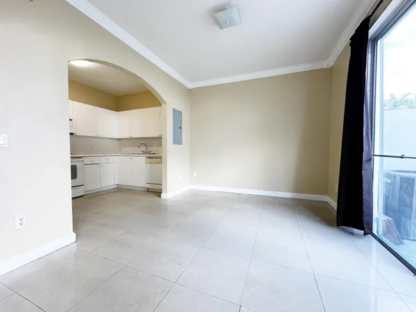 $3,000 | 15603 Southwest 41st Street, Unit 196, Miramar, FL 33027