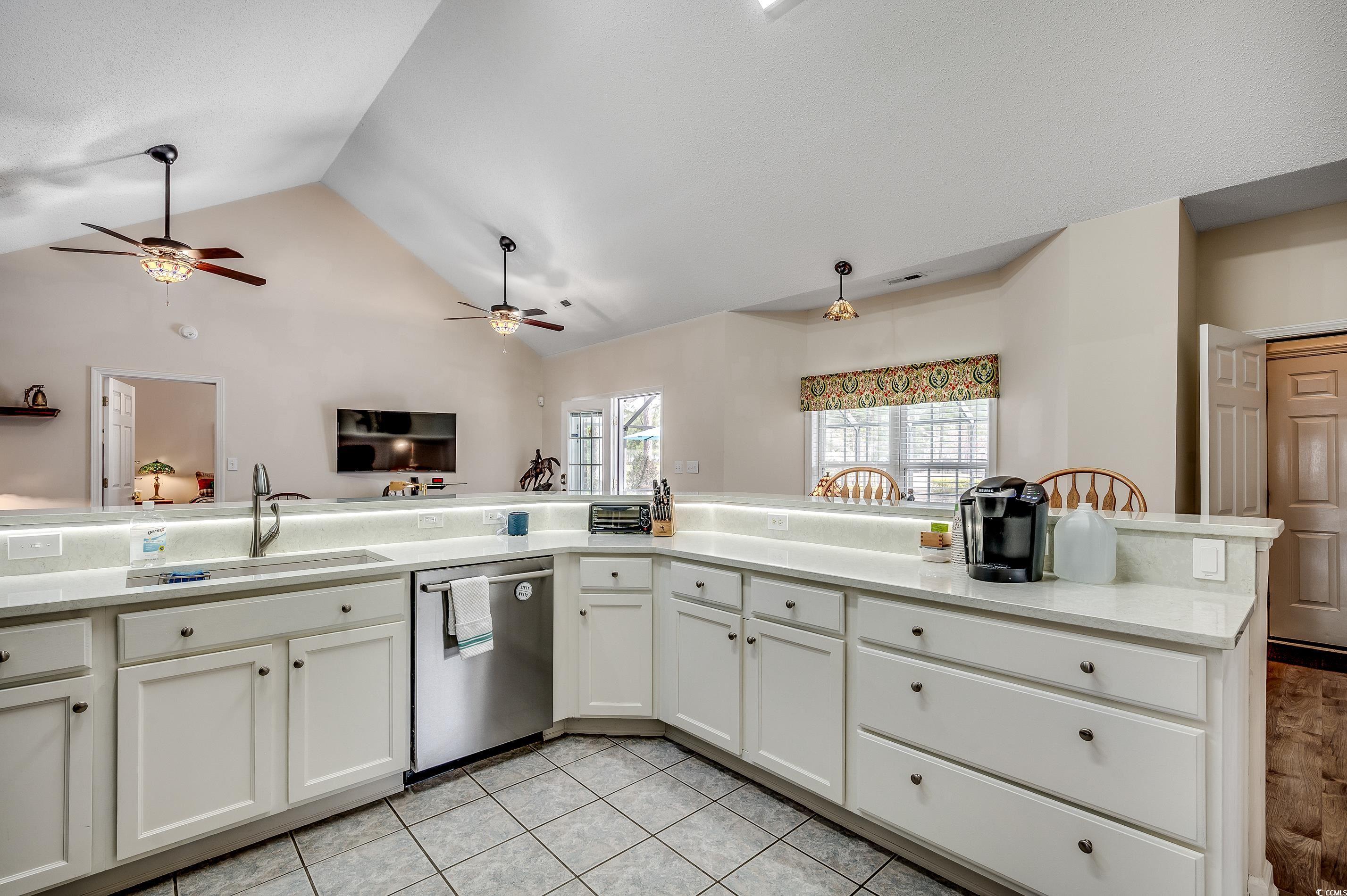 8263 Timber Ridge Road Conway, SC 29526 - Photo 11 of 38 Gallery Image 11