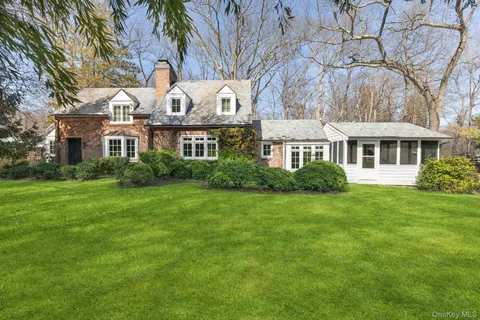 $1,375,000 | 101 Upper North Highland Place, Croton-on-Hudson, NY 10520