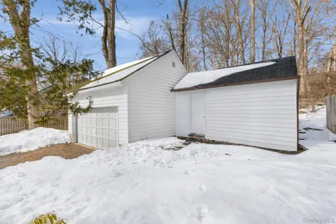 $1,375,000 | 101 Upper North Highland Place, Croton-on-Hudson, NY 10520