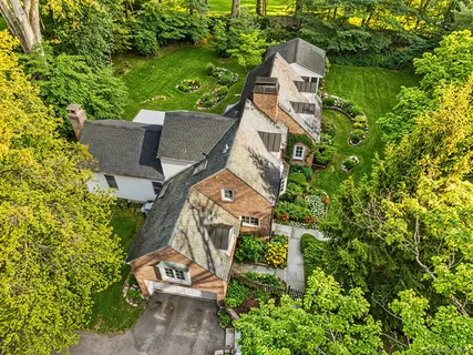$1,375,000 | 101 Upper North Highland Place, Croton-on-Hudson, NY 10520