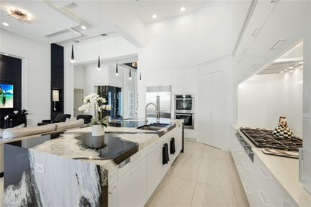 16438 Seneca Way Naples, FL 34110 - Photo 11 of 47