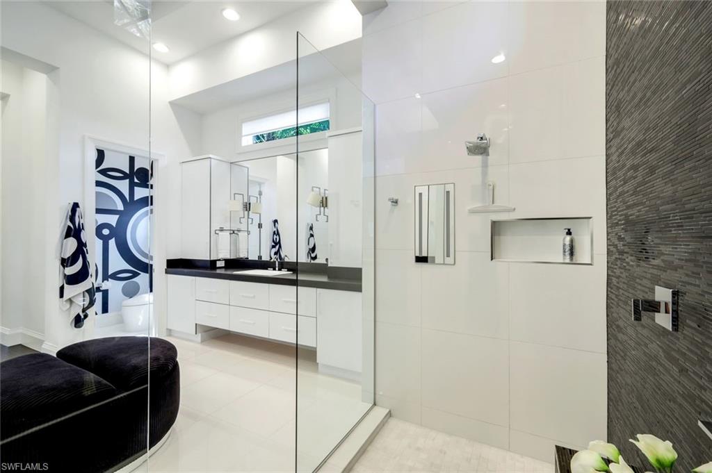 16438 Seneca Way Naples, FL 34110 - Photo 19 of 47